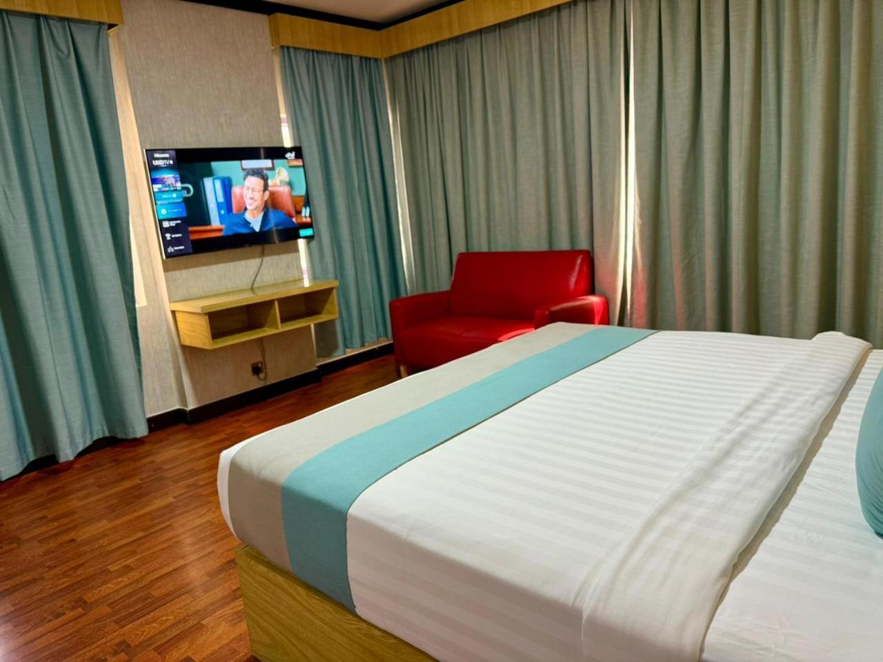 Hotel Strand Hotel 3*